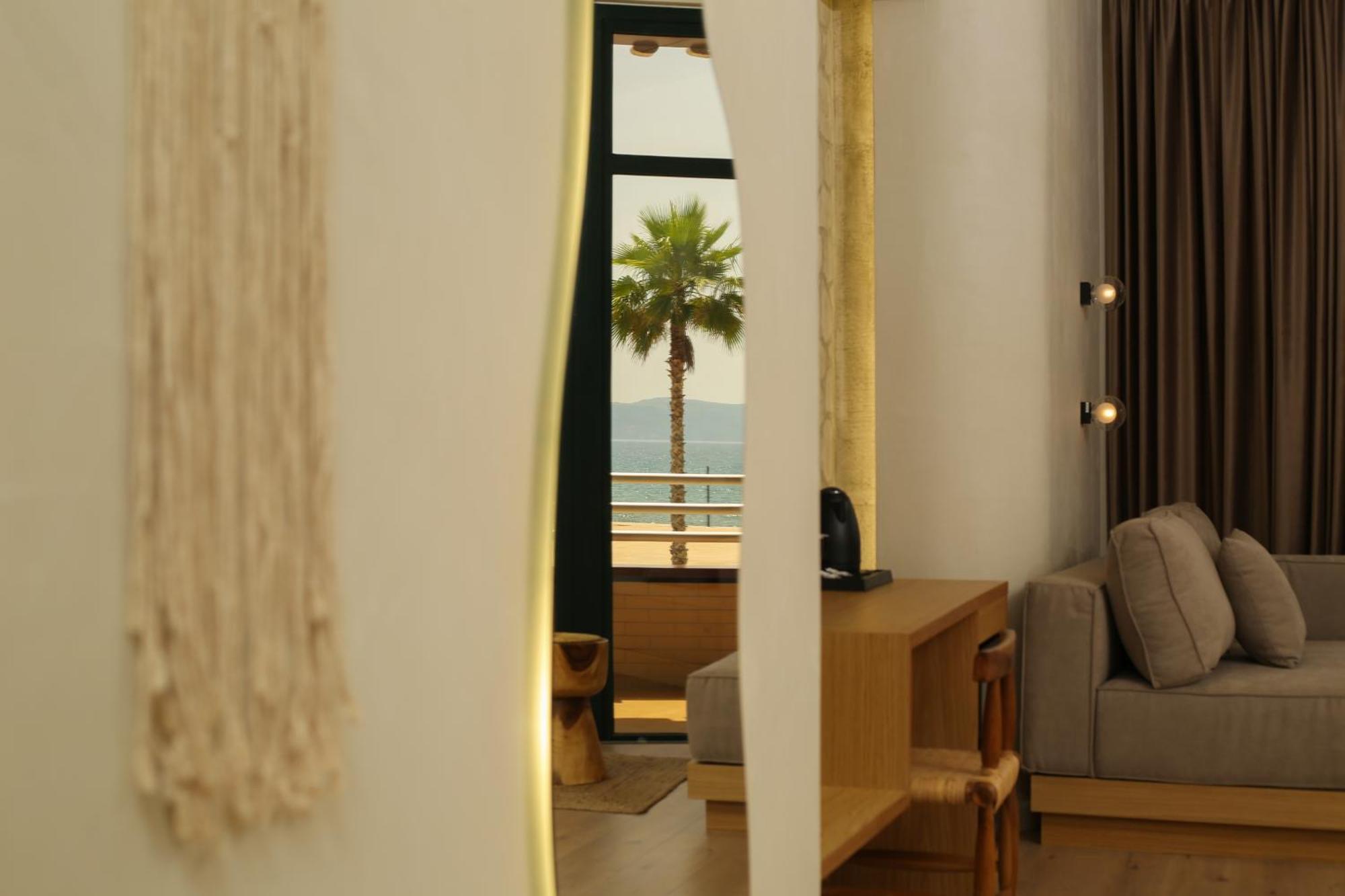 Hotel Brooklyn Vlorë 外观 照片