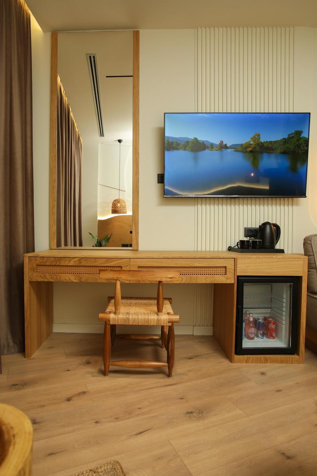 Hotel Brooklyn Vlorë 外观 照片
