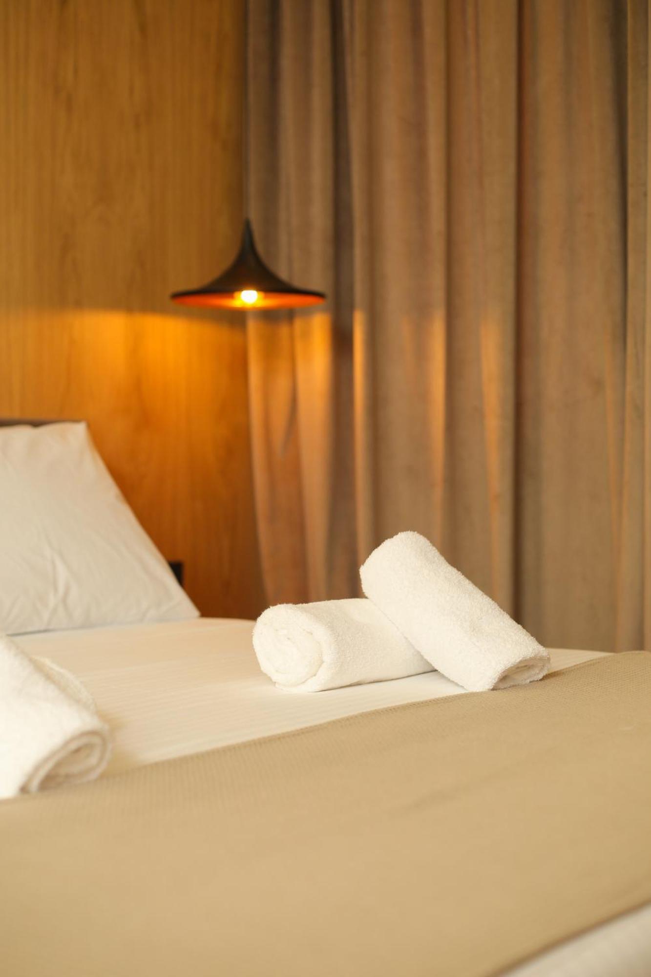 Hotel Brooklyn Vlorë 外观 照片