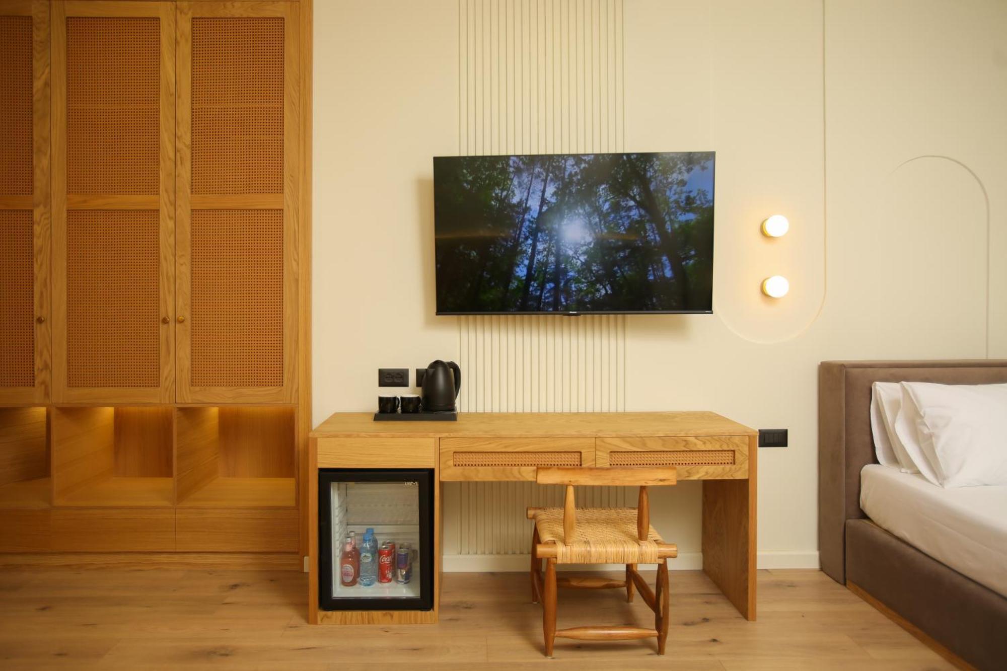 Hotel Brooklyn Vlorë 外观 照片