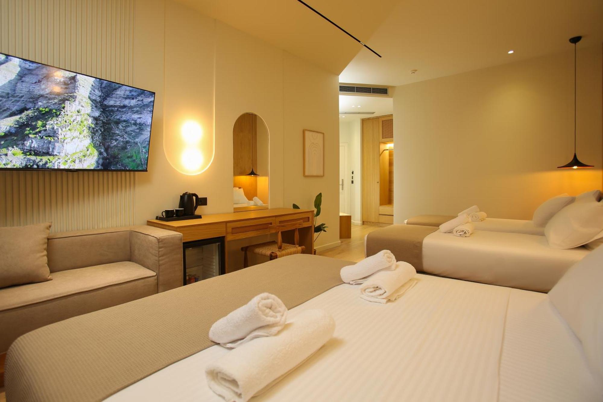 Hotel Brooklyn Vlorë 外观 照片