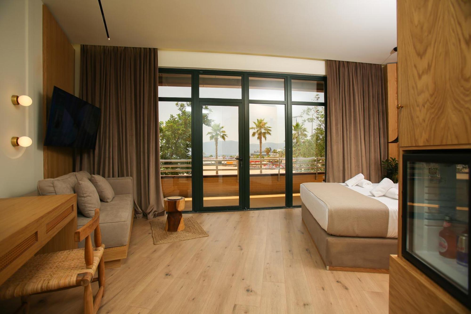 Hotel Brooklyn Vlorë 外观 照片