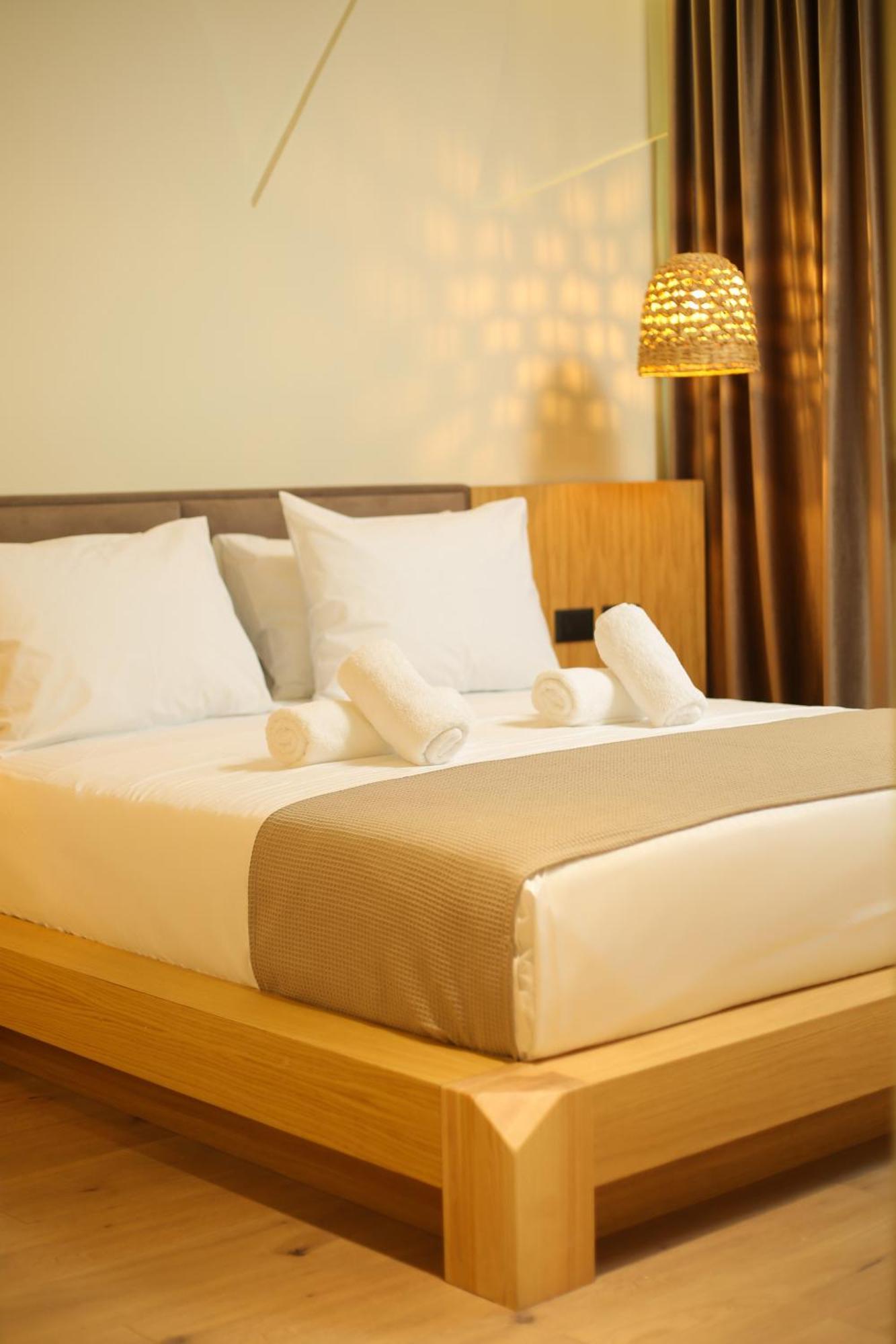 Hotel Brooklyn Vlorë 外观 照片