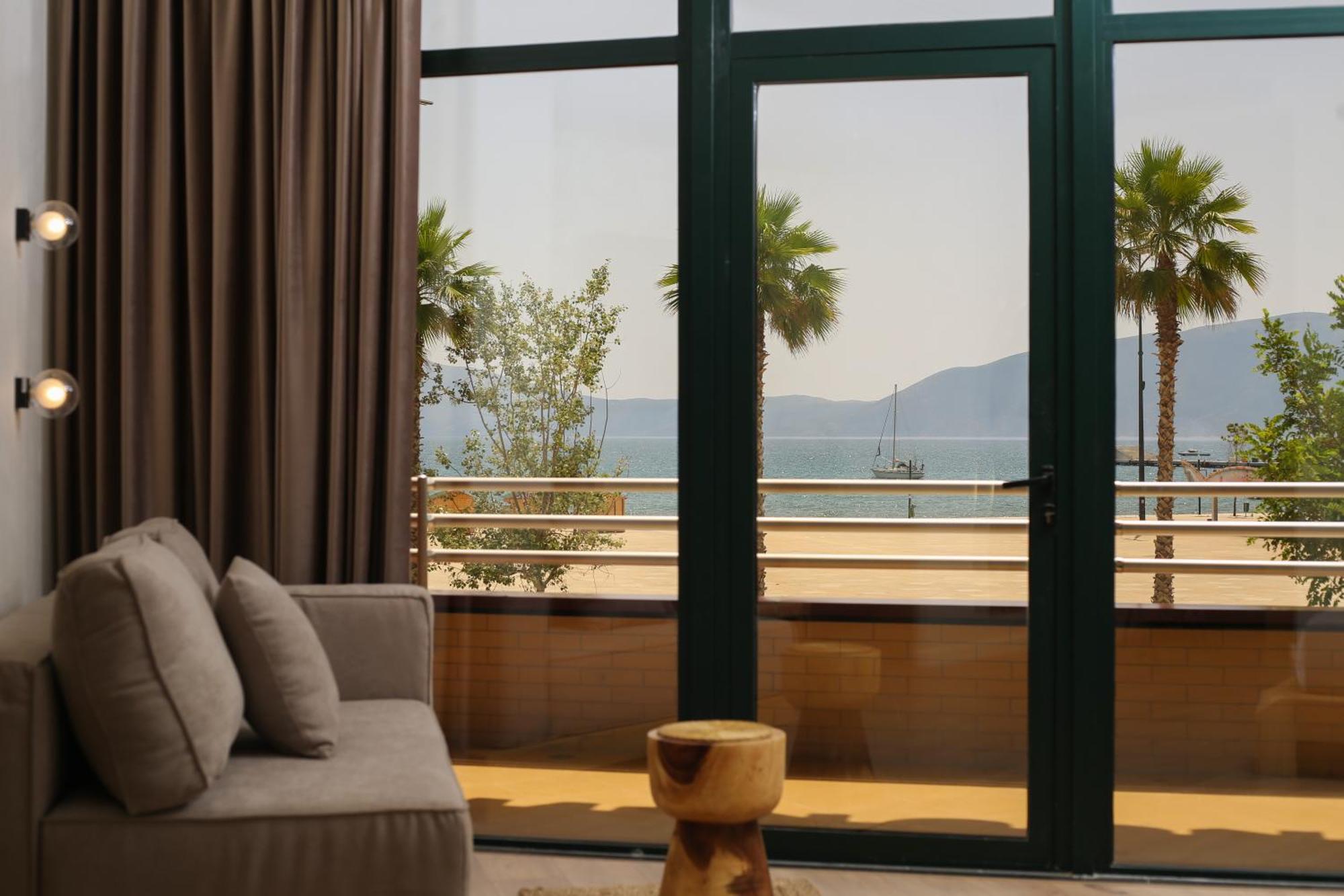 Hotel Brooklyn Vlorë 外观 照片